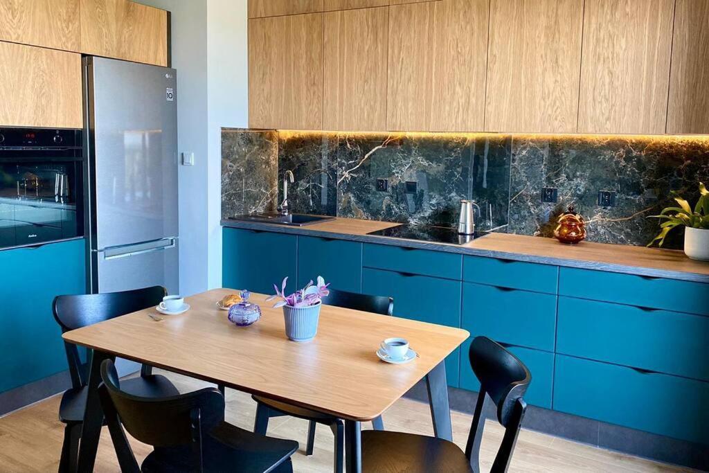Cozy, Bright & Sunny Apartment With Terrace! Breslau Exterior foto